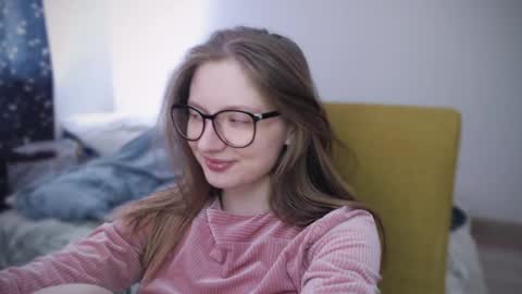 Snapshot of mollytucker chatting on 8, 2, 2025 mollytucker online show from 8, 2, 2025