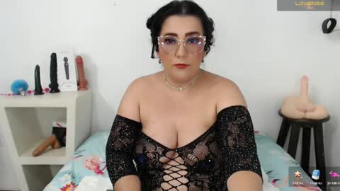 Snapshot of mom_17 chatting on 22, 1, 2025 Celeste online show from 22, 1, 2025