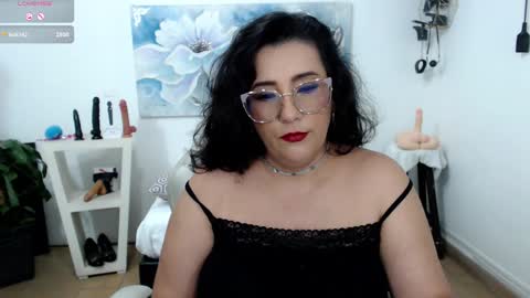 Snapshot of mom_17 chatting on 3, 2, 2025 Celeste online show from 3, 2, 2025