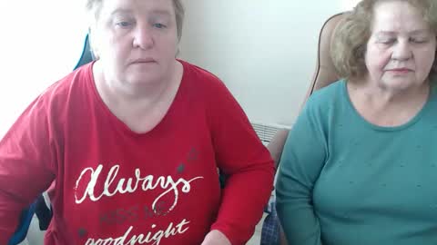 Snapshot of mommy99x chatting on 1, 2, 2026 Mommy99X online show from 1, 2, 2026