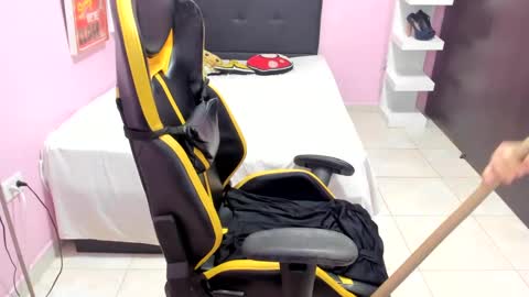 call me slut online show from 24, 12, 2024