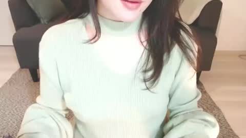 Momo online show from 16, 2, 2025