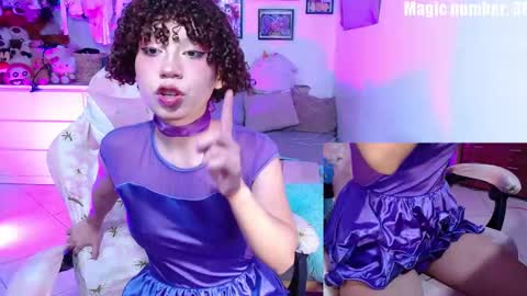 Snapshot of mon_belle chatting on 5, 11, 2025 Jessie online show from 5, 11, 2025