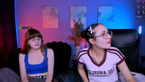 Mona  online show from 3, 12, 2025