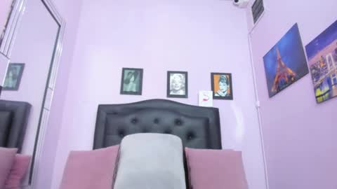 paola online show from 10, 3, 2026