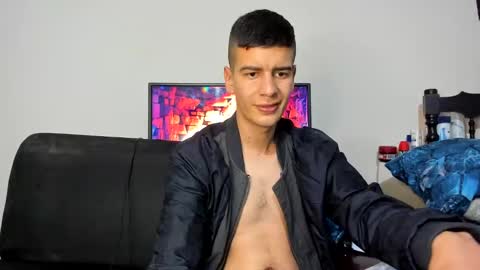 Snapshot of monarquia_ chatting on 3, 12, 2024 nicolas online show from 3, 12, 2024