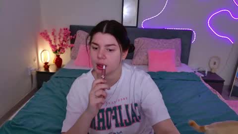 moneyforpeaches online show from 2, 6, 2026