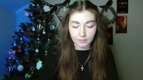 sweet girl and shine body online show from 11, 11, 2025