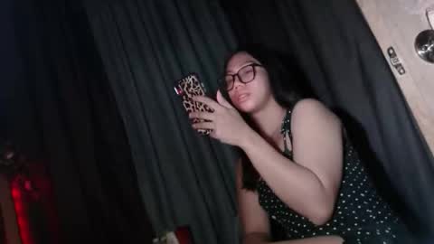 Snapshot of monicabrava69 chatting on 16, 12, 2025 MonicaBravaa online show from 16, 12, 2025