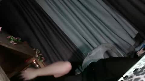 Snapshot of monicabrava69 chatting on 7, 1, 2026 MonicaBravaa online show from 7, 1, 2026