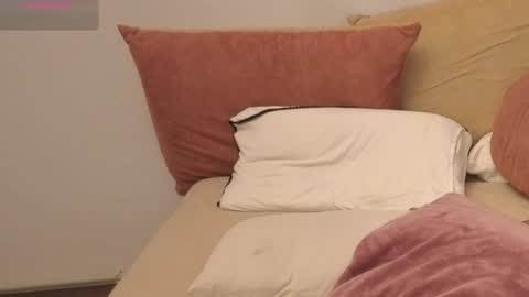 monicaluxxx online show from 14, 1, 2026