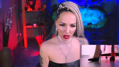 Monika online show from 6, 2, 2025