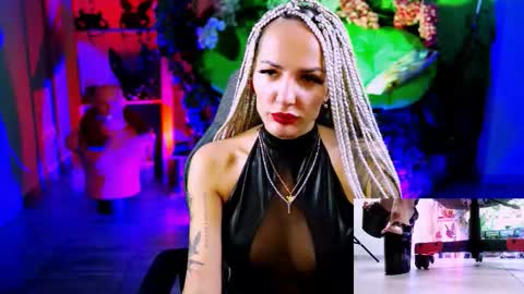 Monika online show from 5, 10, 2025