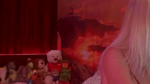 Snapshot of monicutex chatting on 12, 1, 2025 Monika online show from 12, 1, 2025