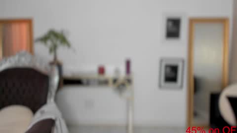 Snapshot of moniqueeass chatting on 22, 9, 2025 Alessia online show from 22, 9, 2025