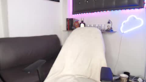 simon dice online show from 8, 3, 2025