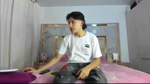 monky_0002 online show from 15, 3, 2026