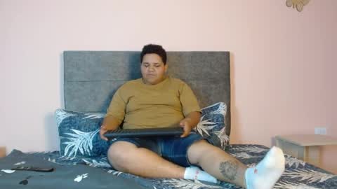 monserratthomson online show from 28, 3, 2026