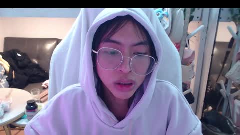 Snapshot of monstercockselfsuck chatting on 9, 12, 2024 ELYSE A SIMPLE GIRL online show from 9, 12, 2024