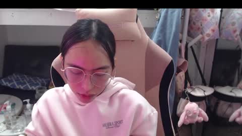 Snapshot of monstercockselfsuck chatting on 11, 12, 2024 ELYSE A SIMPLE GIRL online show from 11, 12, 2024