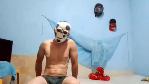 montoyar878 online show from 20, 11, 2025