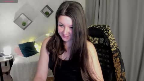 mood_berry online show from 11, 10, 2025