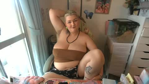 Moo Jay online show from 9, 7, 2026
