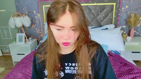 Moon  Bunny online show from 4, 4, 2026