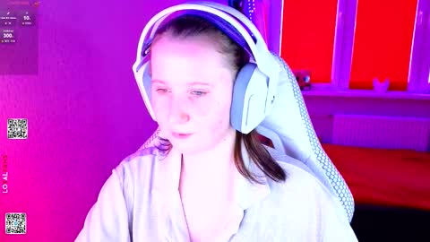 Lola online show from 4, 3, 2026