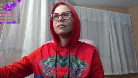 Snapshot of moon_cat85 chatting on 22, 6, 2026 Luna online show from 22, 6, 2026