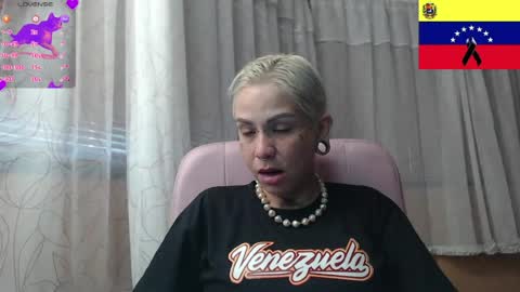 Snapshot of moon_cat85 chatting on 26, 6, 2026 Luna online show from 26, 6, 2026
