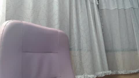 Snapshot of moon_cat85 chatting on 12, 7, 2026 Luna online show from 12, 7, 2026