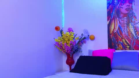 Snapshot of moon_celeste chatting on 9, 9, 2025 Moon online show from 9, 9, 2025