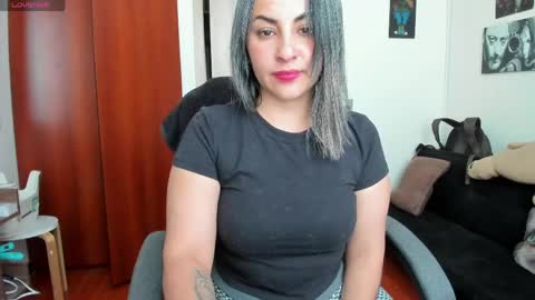 Luna online show from 3, 4, 2026