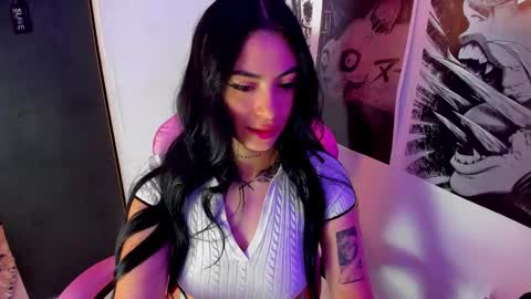 Snapshot of moon_wills chatting on 18, 12, 2024 MOON online show from 18, 12, 2024