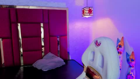 Winy online show from 2, 4, 2026