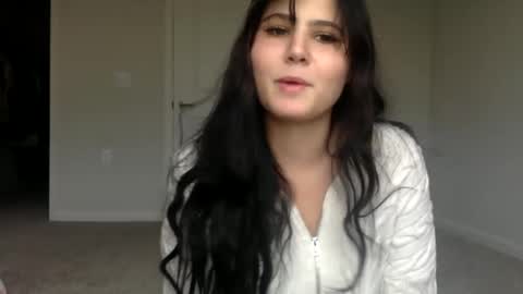 Snapshot of mooniminx chatting on 18, 11, 2025 mooni minx online show from 18, 11, 2025