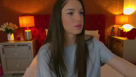 moonligt_iris online show from 7, 3, 2026