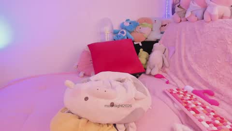 moonliight__ online show from 26, 5, 2026