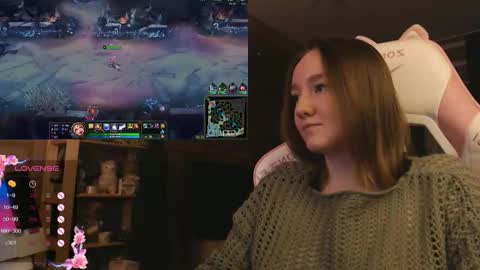 Katrin online show from 5, 12, 2025