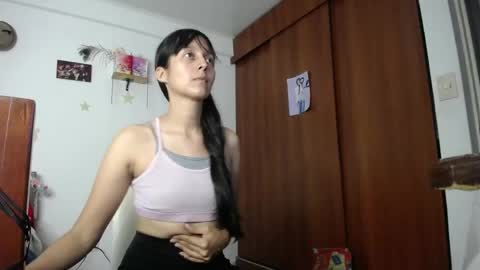 Snapshot of moonlunita chatting on 25, 5, 2026 moonlunita online show from 25, 5, 2026