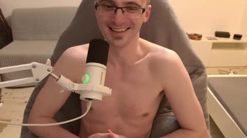 Moonsire online show from 6, 4, 2026