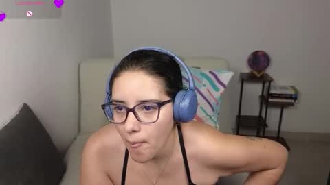 Moon Woman online show from 13, 2, 2026