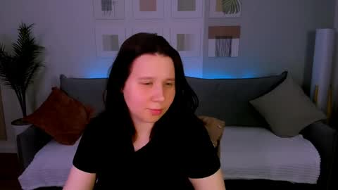 Charli online show from 15, 4, 2026