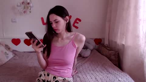 moore_alice online show from 14, 4, 2026