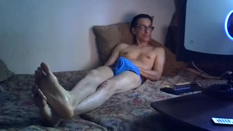 Snapshot of moovurey16 chatting on 8, 6, 2026 Alex online show from 8, 6, 2026