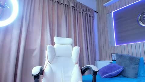 Morene  online show from 4, 4, 2026