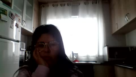 Snapshot of morenacanelabrasil chatting on 4, 8, 2026 mary online show from 4, 8, 2026