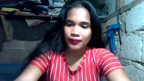 morenagirlpinay18 online show from 17, 4, 2026