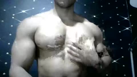 Snapshot of moreno1muscular chatting on 12, 3, 2025 moreno1muscular online show from 12, 3, 2025